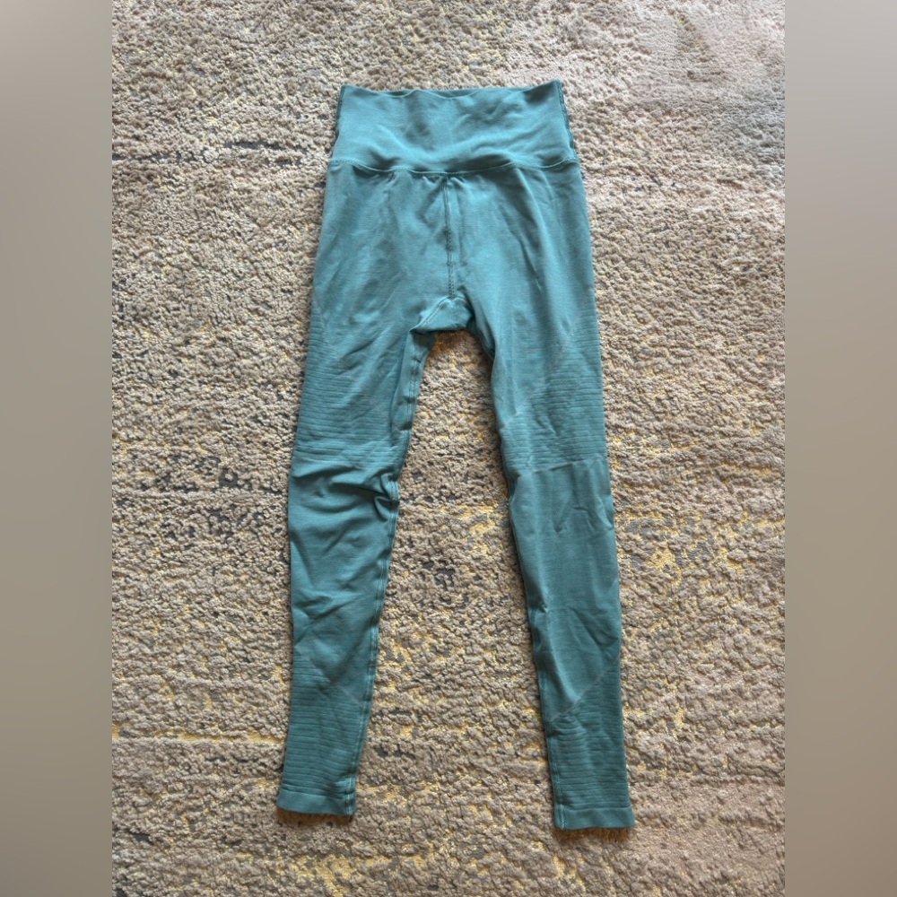 Alphalete Teal Leggings